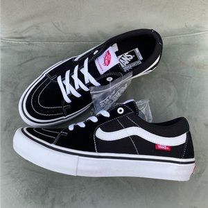 Vans Skateboarding Sk8-Low men’s size 9.5